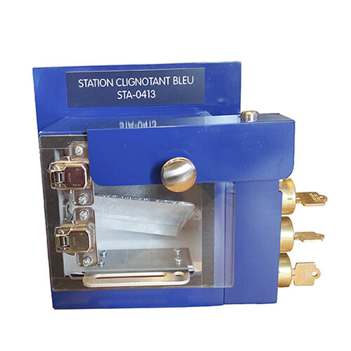 Verrouillage - Boitier mural détachable pour serrure de type ketch - Aluminium 0.125 et PVC 0.50 - Peinture émail bleue - 9x9x4.875 - STANDARD IZ – Image 10